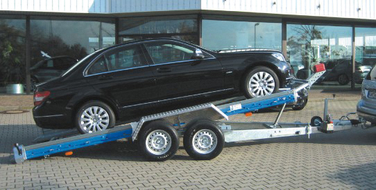 Typ AS – Autotransport-Anhänger kippbar mit TopZurr 22