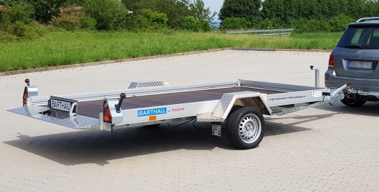 Typ QM1801 – Auto-Transporter selbstkippend